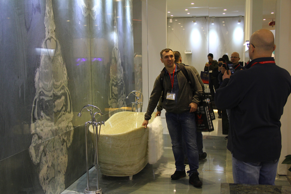 群“石”匯聚   康利“JING界”驚艷亮相廈門國際石材展