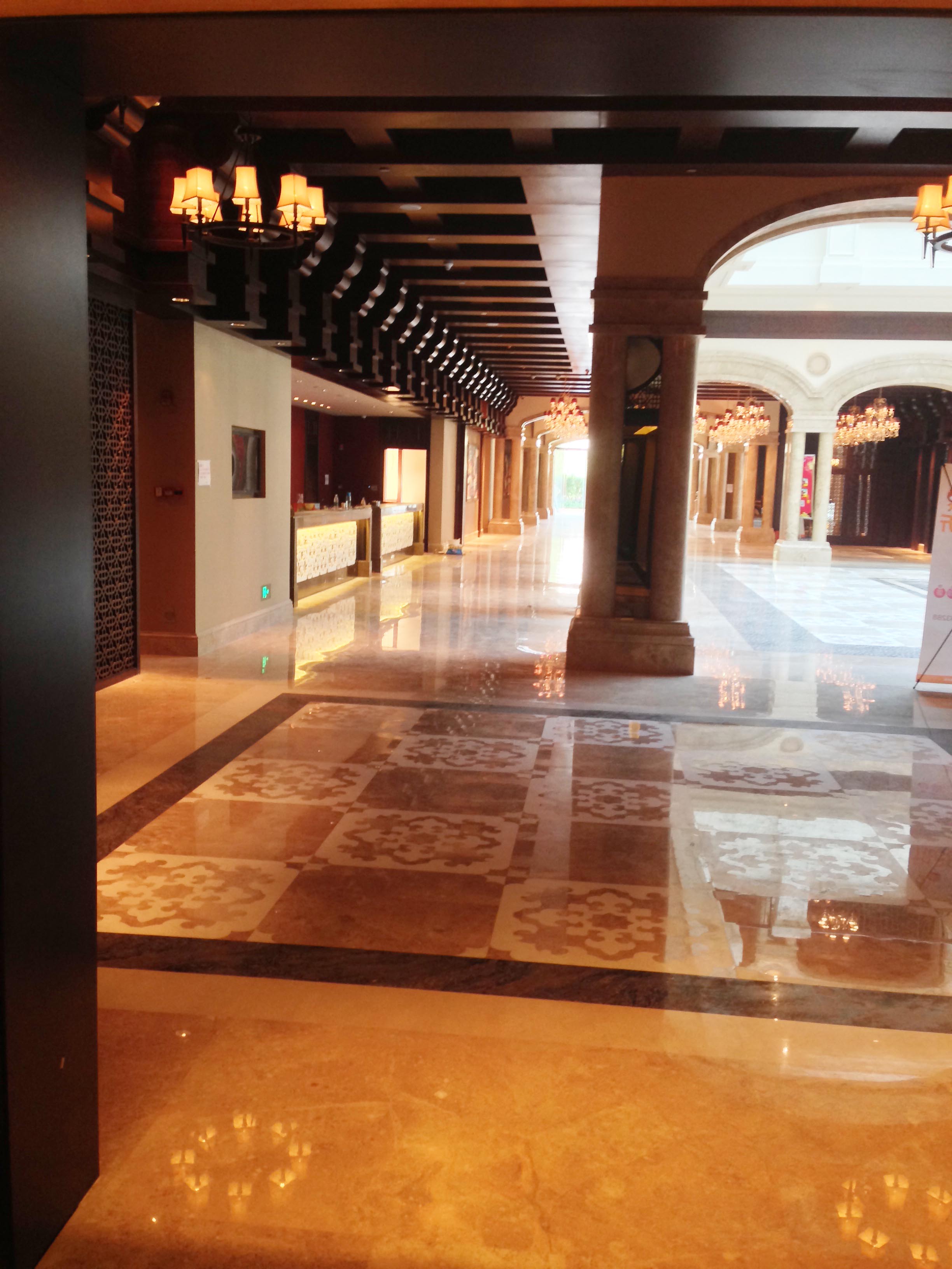 廣州富力機(jī)場(chǎng)假日酒店