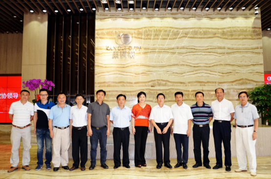 康利城喜迎區(qū)政協(xié)領導調研