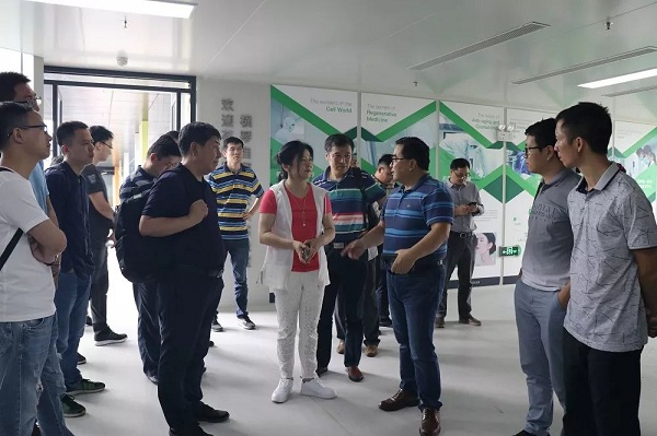 中國科學(xué)院長春光機(jī)所華南校友會(huì)佛山、珠?？疾靾A滿成功！